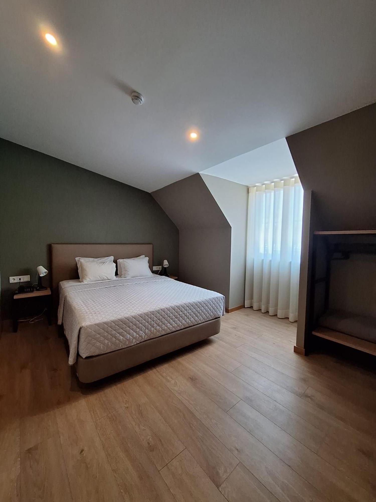 Hotel Alicante Lisboa Kültér fotó