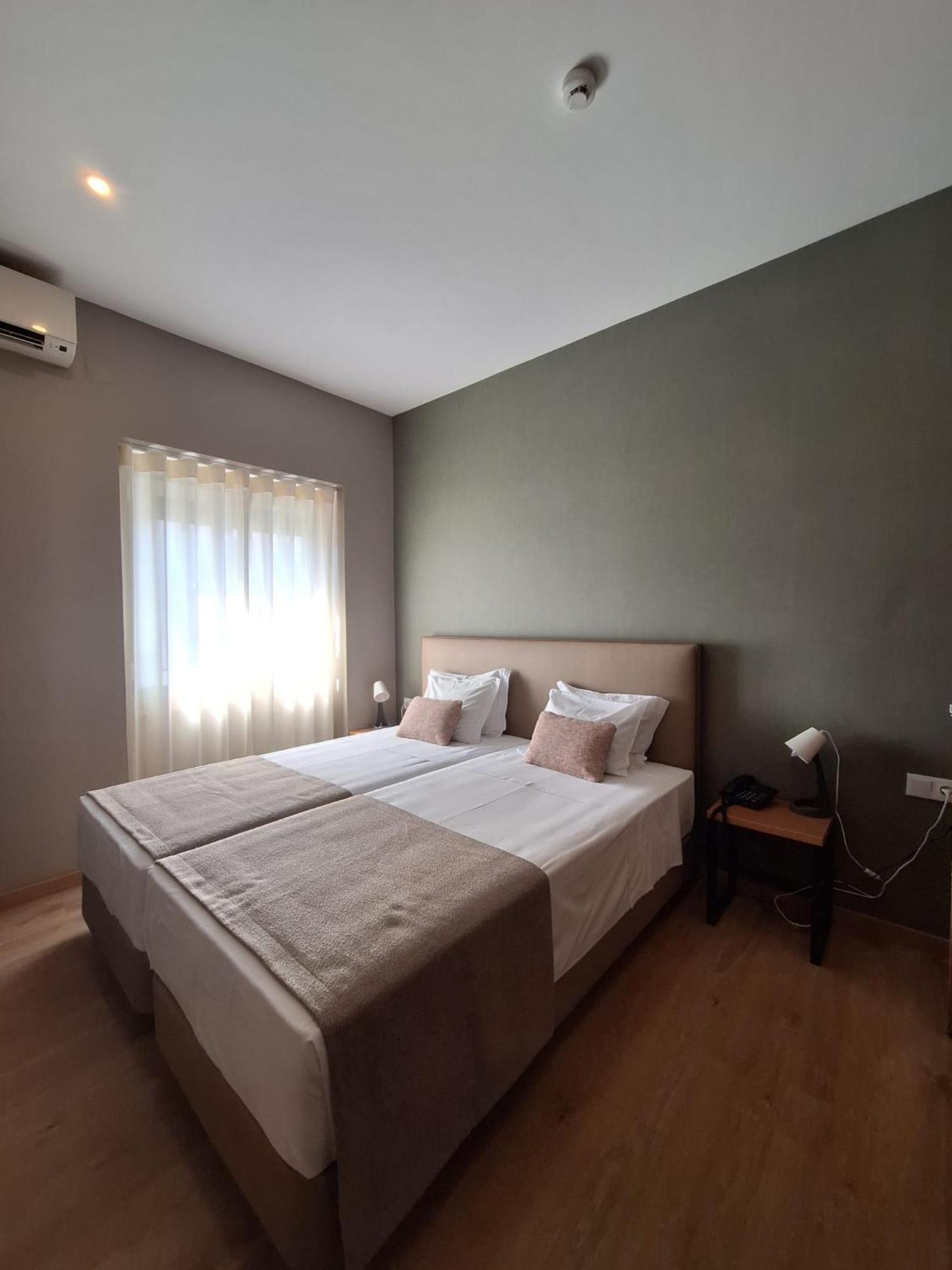 Hotel Alicante Lisboa Kültér fotó