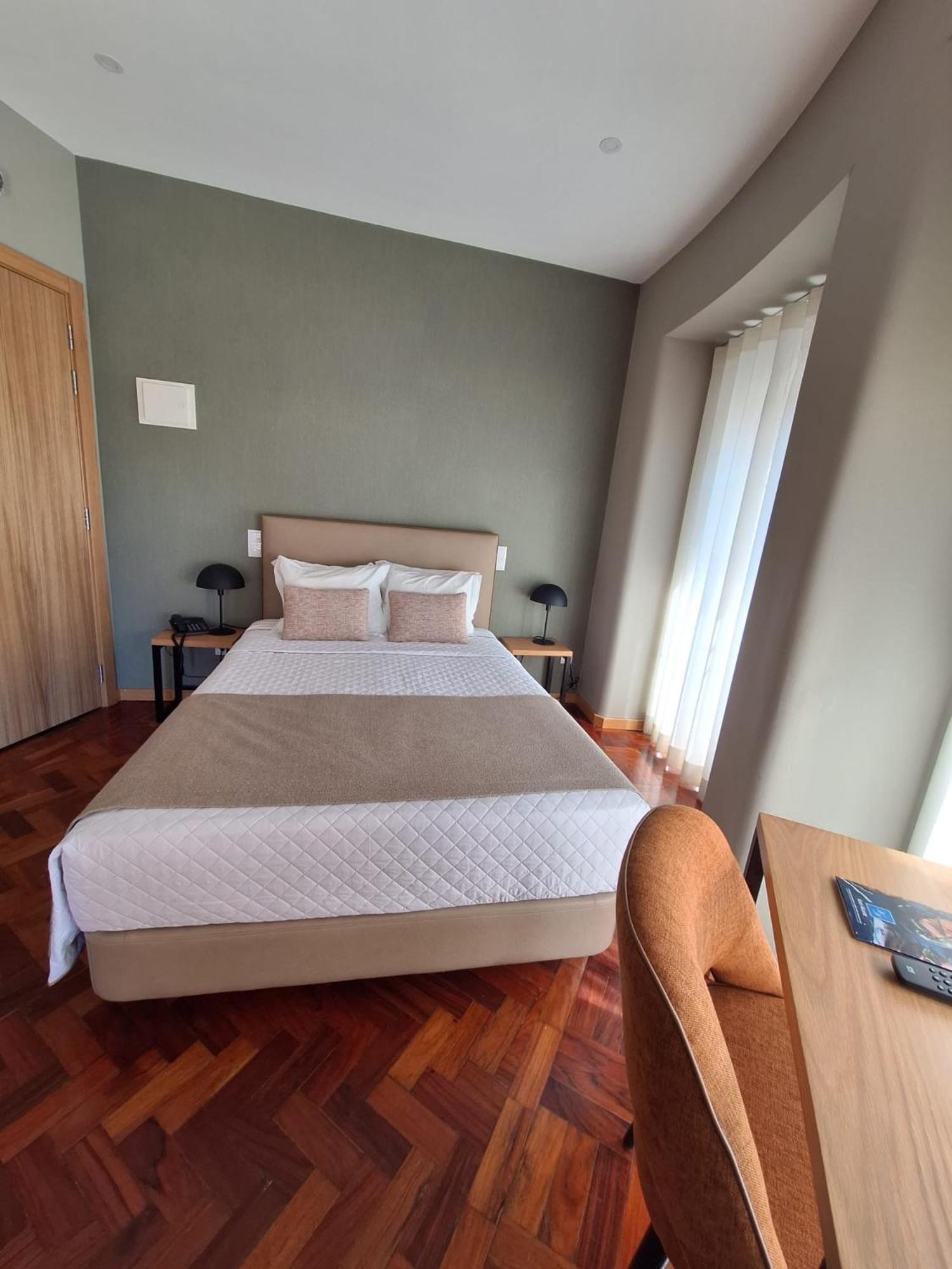 Hotel Alicante Lisboa Kültér fotó
